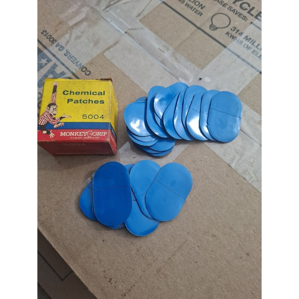 Vtg 1970 Monkey Grip Chemical Patches Box 5004 Tire Repair Kit W/ 25 Patches